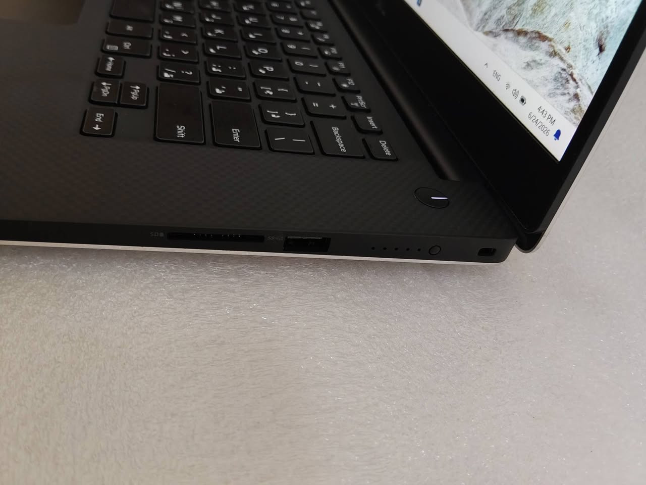 👑 Dell Precision 5540 💻
🔥 حين يجتمع الأداء الخارق مع الفخامة... تكون النتيجة Precision 5540.

إذا كنت تبحث عن لابتوب احترافي يتحمل أقوى البرامج ويقدم أداءً استثنائيًا، فهذا هو الخيار المناسب.

🔹 المواصفات:

• 💻 المعالج: Core i9 الجيل التاسع

• ⚡ الرام: 32GB

• 💾 التخزين: SSD 512GB

• 🎮 كارت الشاشة: NVIDIA Quadro T2000 4GB

• 🖥️ الشاشة: 15.6 إنش

✨ جاهز للمونتاج، التصميم، الهندسة، البرمجة، والرندرة بكل سلاسة.

🚀 قوة، سرعة، واعتمادية... جهاز صُمم للمحترفين ومن يريد أفضل أداء.

📩 للاستفسار ومعرفة السعر راسلنا خاص او على الواتساب  ***********

🚚 توصيل لجميع محافظات العراق.

🛡️ ضمان 10 أيام.
