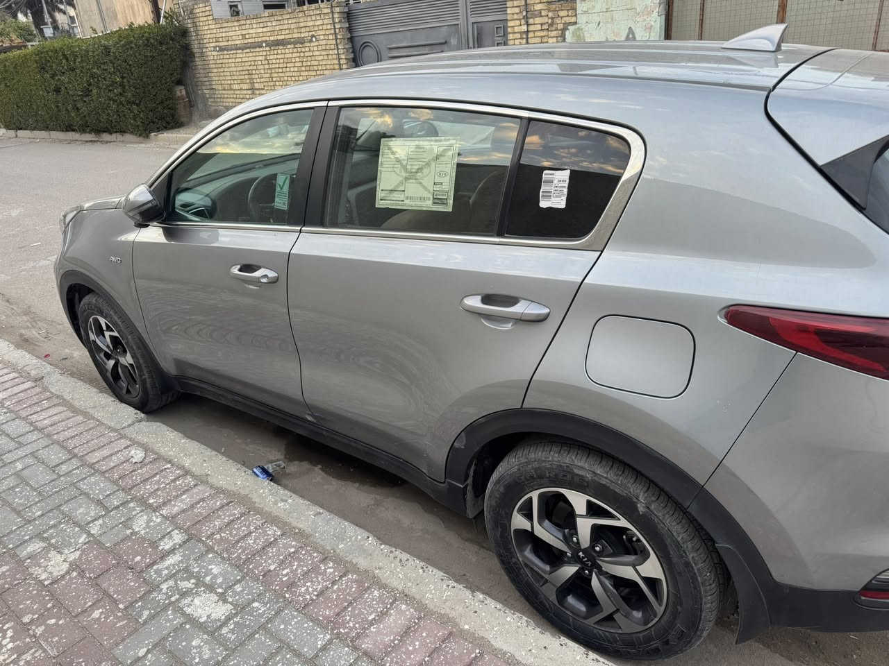 سبورتج موديل 2021فورويل  سياققه ذاتيه حساسات بل مري كشن كهرباء تدفئه بيه مواصفات السعر 155قفل  بكان بغداد ***********
