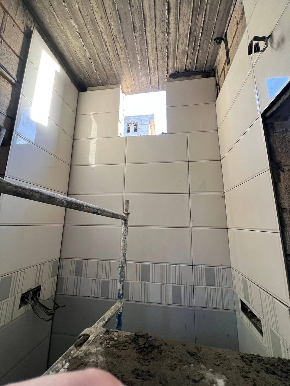 رخصت صاحب الكروب هذا باب رزقي  ادمن سلام عليكم هذا شغلي 👇🏼#سيراميك. #بورسلين كلشي اشتغل خيط كبان ليزر شرط سعري حلوه تحب تشتغل.*********** او خاص كلشي مفتوح وتحياتي
