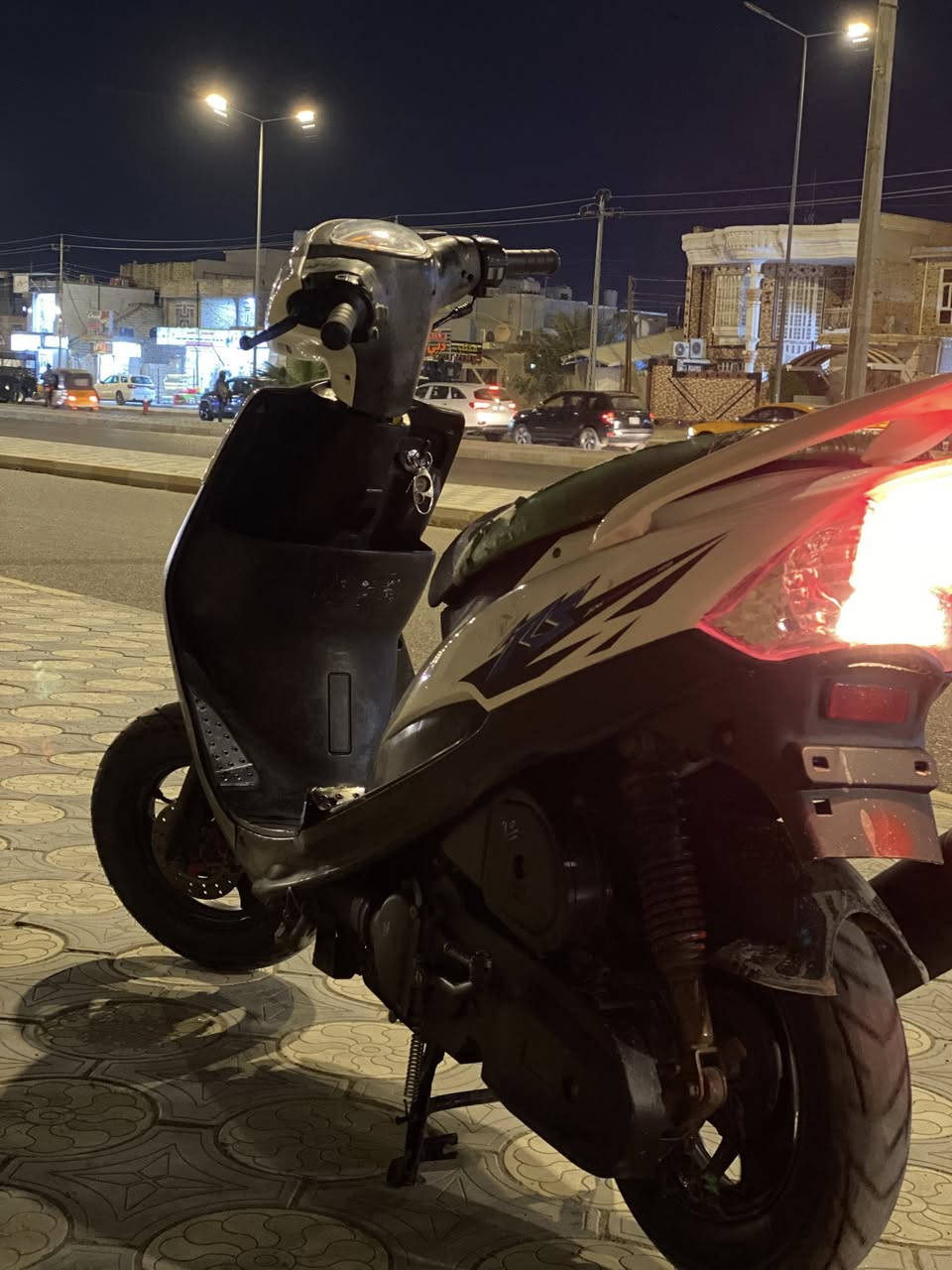 سلام عليكم ماكس عدله للبيع مكينه 55 دراجه نضيفه حيل مال رمبه مكينه خرسه فول نعومه شلعه ومعدل شك الكاع سعر 550 وبيها مجال قليل تصال ***********
