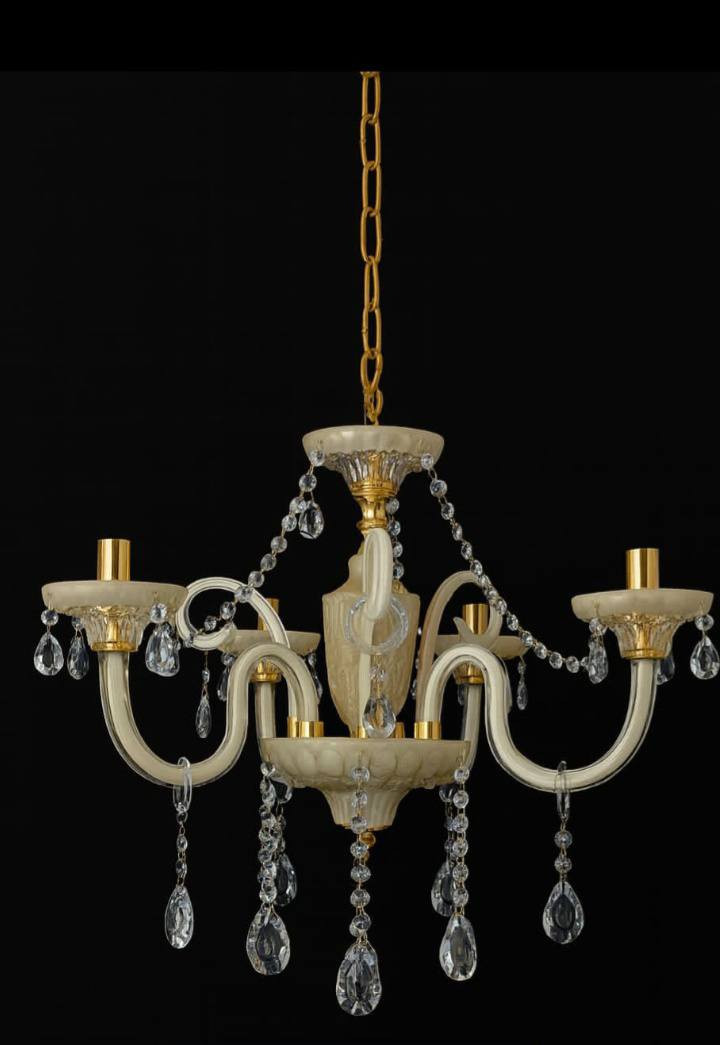 ثريات للبيع ***********
