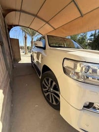 لاندكروز VXR • ٢٠١٨ • فلوجة