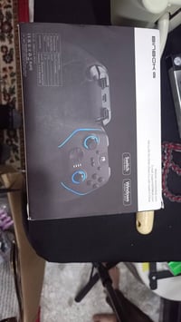 يدة احترافية سعره 15 الف 07704657689