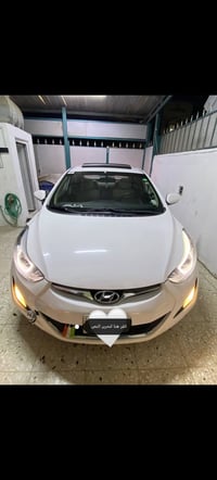 النترا موديل 2016 خليجي  فول مواصفات عدا البصمة سيارة مكفولة من الضربة...