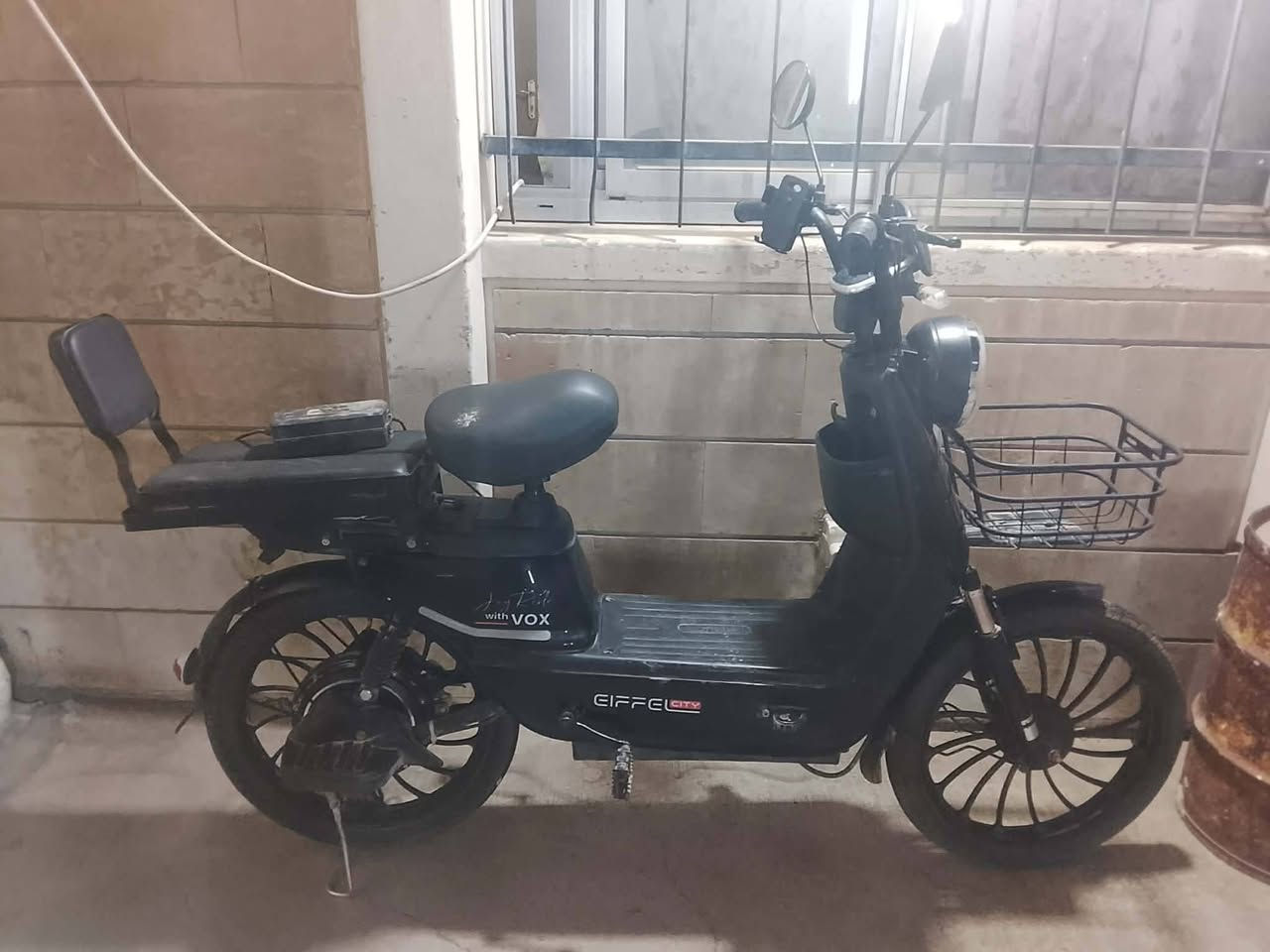 السلام عليكم
للبيع باسكل شحن حجم 16بعده جديد بطارياته كله جدد 
السعر 250وبي مجال


**إذا كنت صاحب هذا الإعلان وتريد حذفه لأي سبب، رجاءا أرسل رسالة إلى الدعم الفني**
