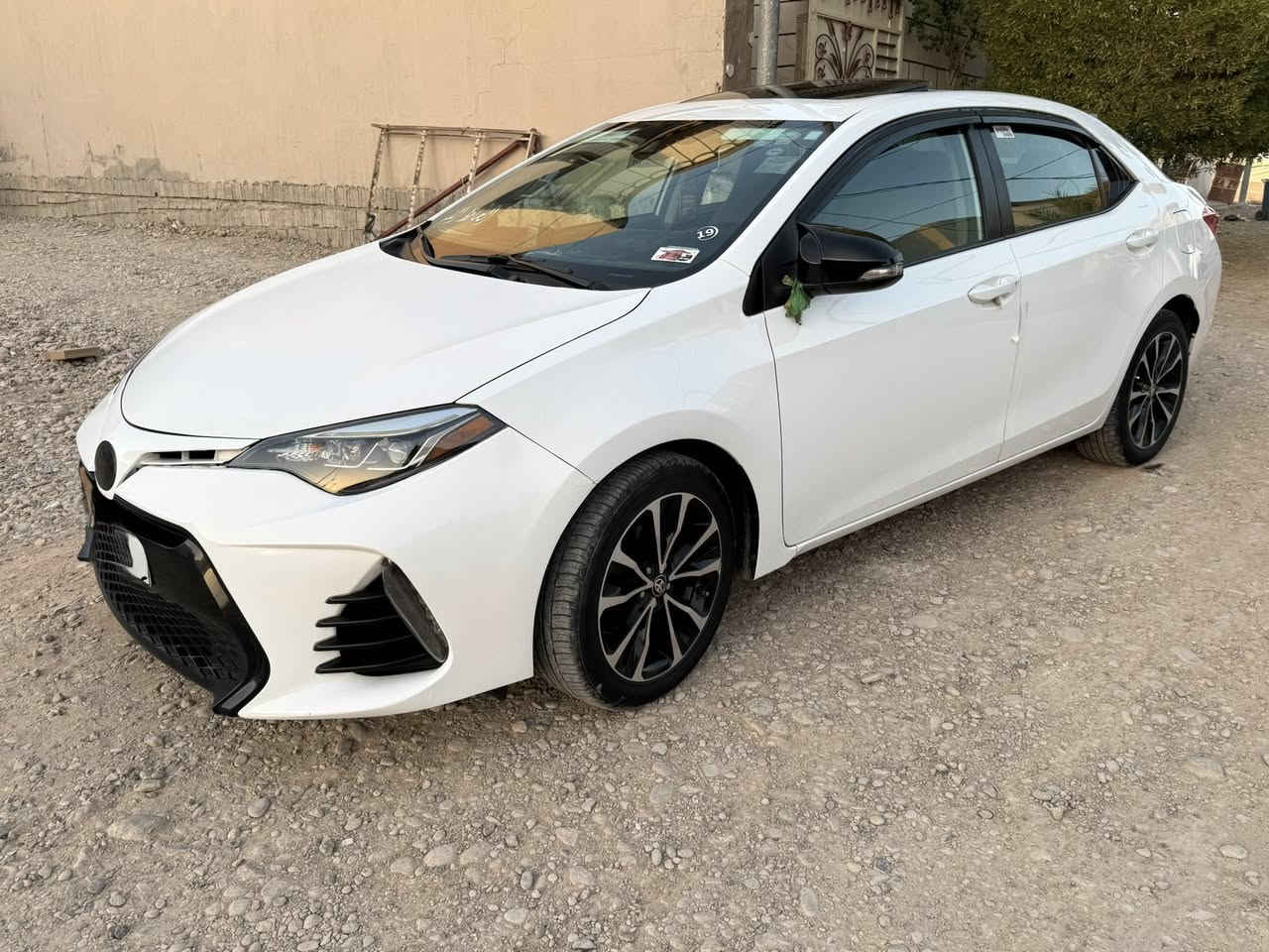 كولار٢٠١٩ SEكلين
فتحه شفتات
ماشيه ٦٥ 
رقم اربيل 
مكان السياره ديالى 
سعر  ١٨٥ وبيها مجال قليل
مال جنايه 
رقم الهاتف 
***********
