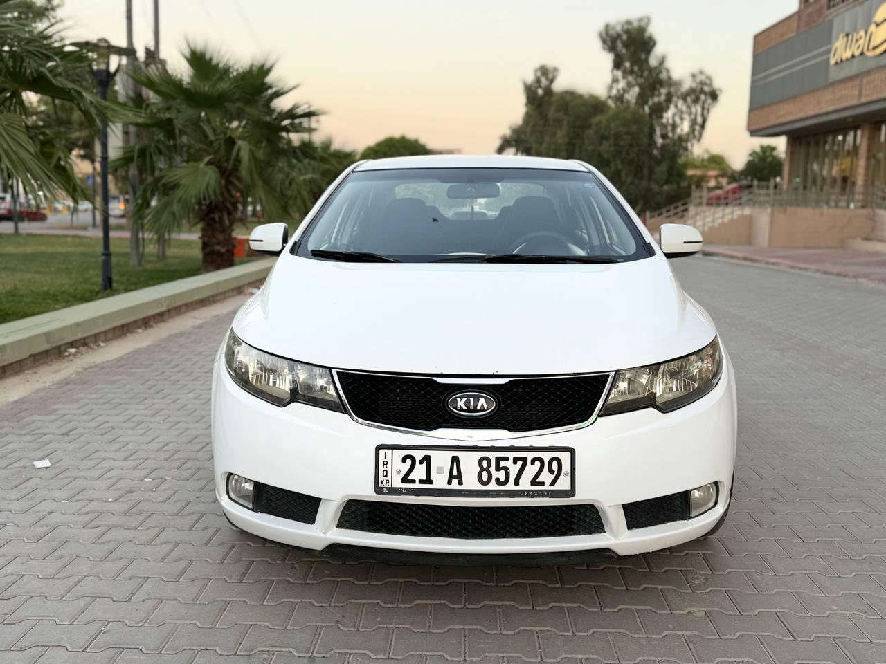 كيا سيراتو للبيع خليجي 2011 سليمانية السعر 90وبيها مجال 

للتفاصيل اكثر الاتصال على الرقم ***********
