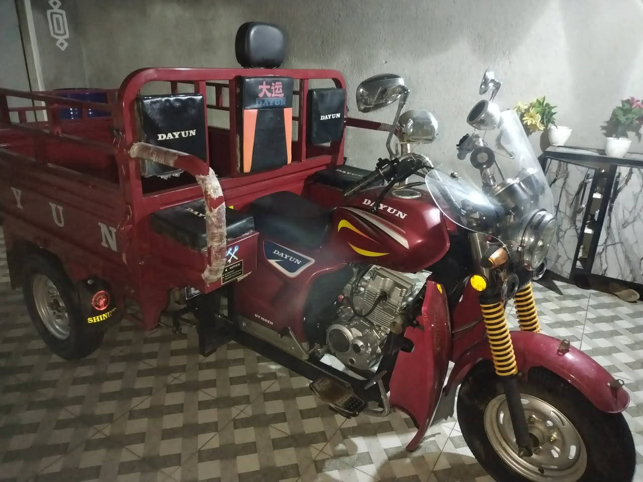 البيع ستوتة سعر 2350بهة مجال بصيط مكان ديالئ  ***********
