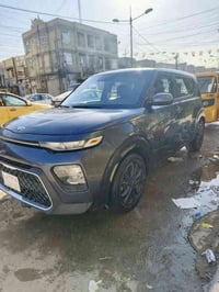 كيا صول موديل 2020  وارد امريكي حادث بنيد فقط  صور الحادث موجوده بالمن...