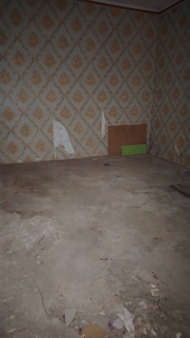 اللهم صل على محمد وآل محمد
دار للبيع ١٤٠م زراعي    ركن

عنوان الدار /// كوفه حي ١٧ تموز. سايدين ريبال

قريب على السايدين ريبال جدا

غرفتين منام  مع صاله كبيره  ومطبخ  مع صحيات عدد٢

مكشوفه  وكراج سياره كبير

اساس تجعيب والبناء بلوك سقف عكاده

موقعه كلش حلو

السعر ٣٠ قفل

للاستفسار أكثر اتصل بنا

*********** ابو محمد الكعبي للعقارات
