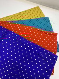 الله الله شوفو الجمال والاناقه روعه بنات كشمير ايطالي قطني باحلى واروع...