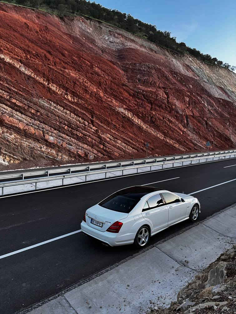 Mercedes benz s classAMG 2009 550 
(گــــۆڕیـــنەوەو فرۆشـــتن)
 بێ سبوخ ساخ  
 AMGبلاد
ڕەقەمیش دەکرێت
کـــیــتابی  ڕەقەمی لەگەلە مەشروع وطنی بەغداد 
بەردی گزۆز بلاد لەسەر ماوە
گێر و مکینە ی لۆک  سفری لەسەرە  
تبرید وەک بەفر
جام فۆتۆ
ئاوێنە شەفت
پشتوو پێش حەساس
گوشن پێشوو دواوە  مساج و هیتەر کاربایی vip
دەرگا لارج 
سلاید
دەرگا شەفت سندوق شەفت
دەبلوو چوپەکانیوو بەرزوو نزمی بەشەرت 
پێنج پەردە کارەبایی مەزبوت
ماسفات vip قەپات مواسەفات 
زۆۆر مواسەفاتی تر.....
فەقەد ڕادار نیە
چرکەی تێدا نیە  
سعری ۱۰٥ مجال أربيل, العراق


**إذا كنت صاحب هذا الإعلان وتريد حذفه لأي سبب، رجاءا أرسل رسالة إلى الدعم الفني**