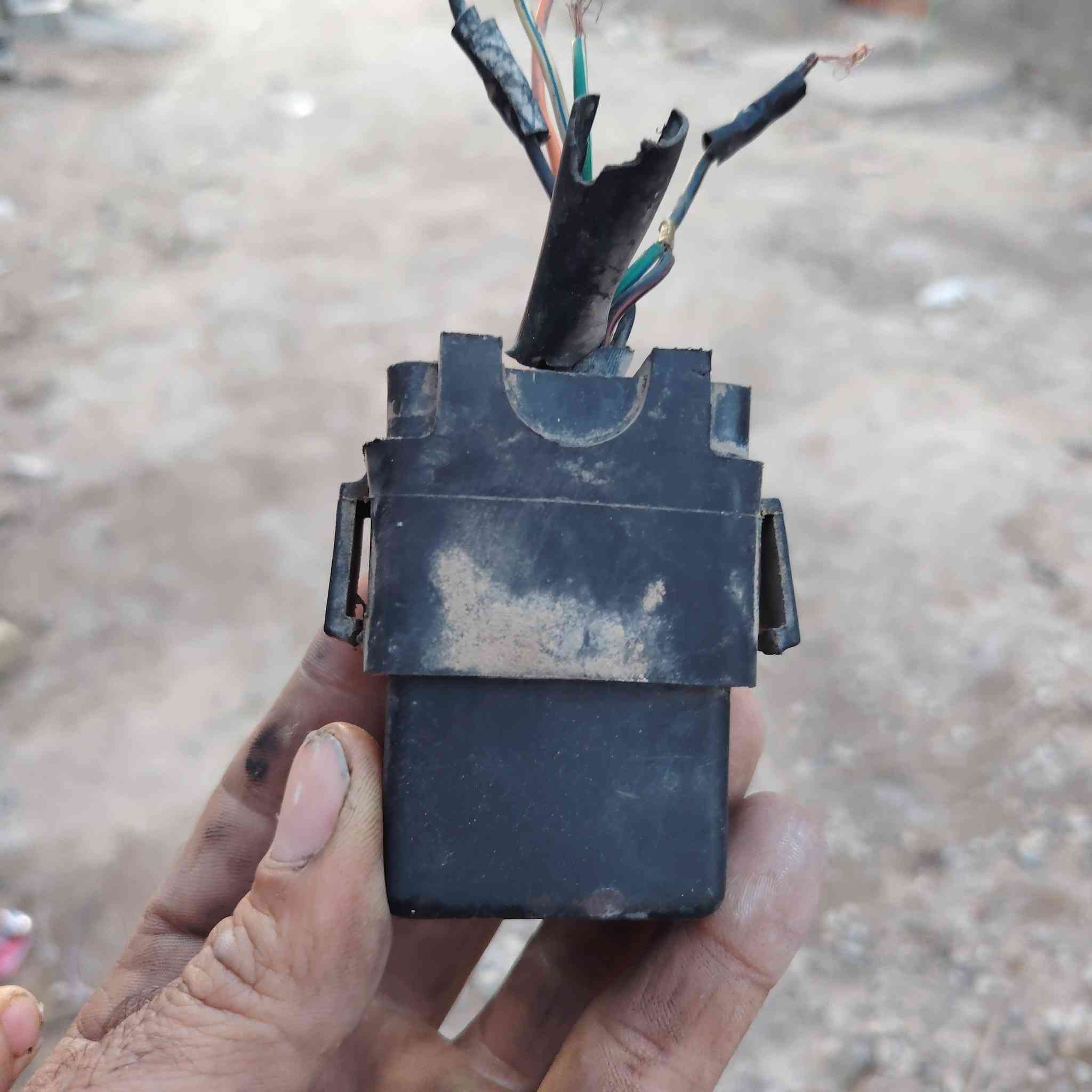 دراجه فراشه تفصيح شنو تريد موجود
***********
