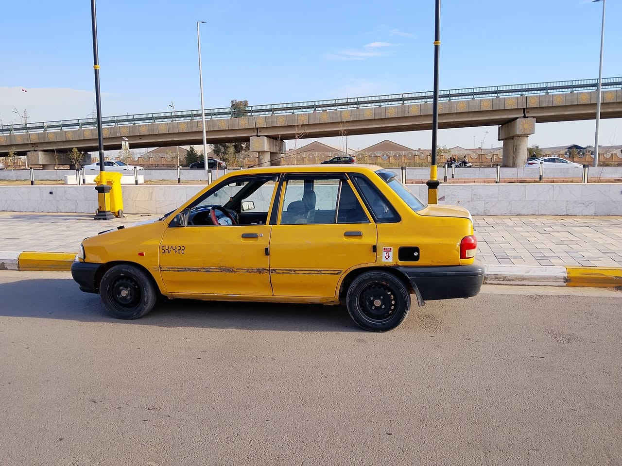 السلام عليكم
سايبه مديل 2012 للبيع 
رقم بغداد السياره جاهزه كل نقص مابيهه وكلهه شغاله 
مصفره هيئه وغرامات  السعر 25 وبي مجال مكان السياره كوت للاستفسار الاتصال على الرقم ***********
