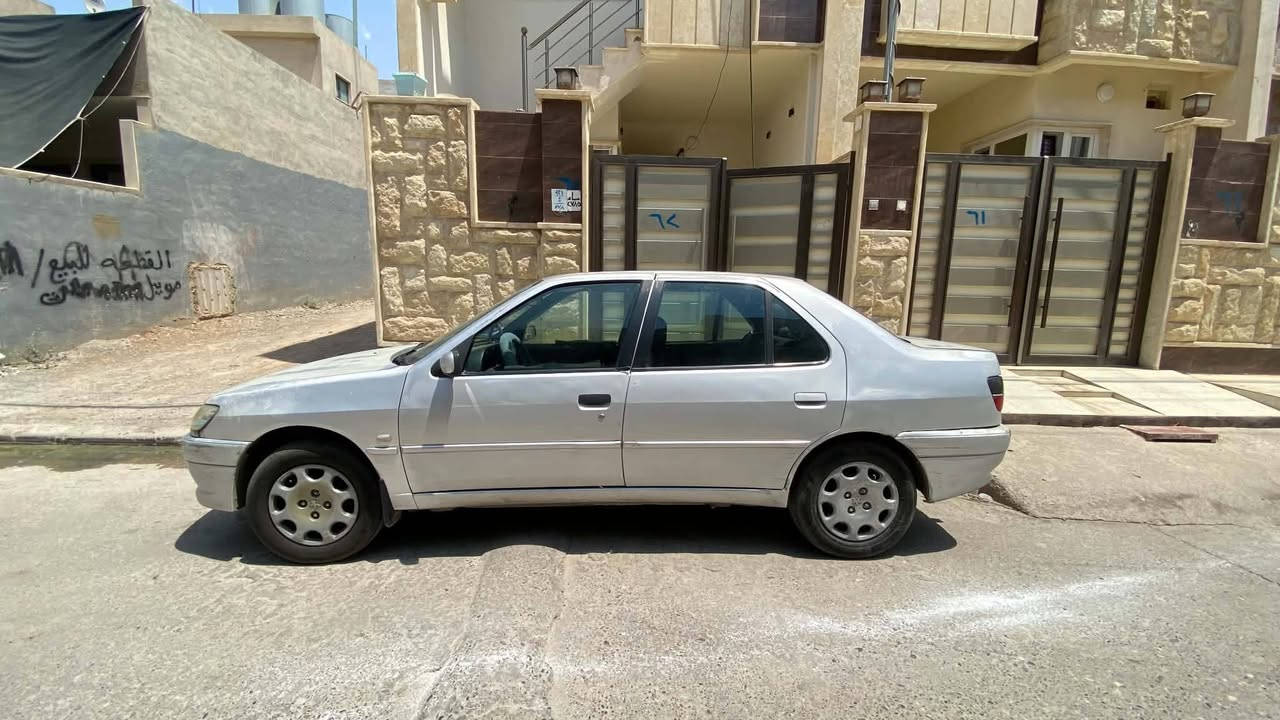للبيع بيجو ٣٠٦ سيارة محرك جديد صدر جديد بدون صبغ باتري جديد شرط التحويل سيارة حلوة مامتعوبة ‏‪***********‬‏ السعر ٤٠ مكاني موصل

