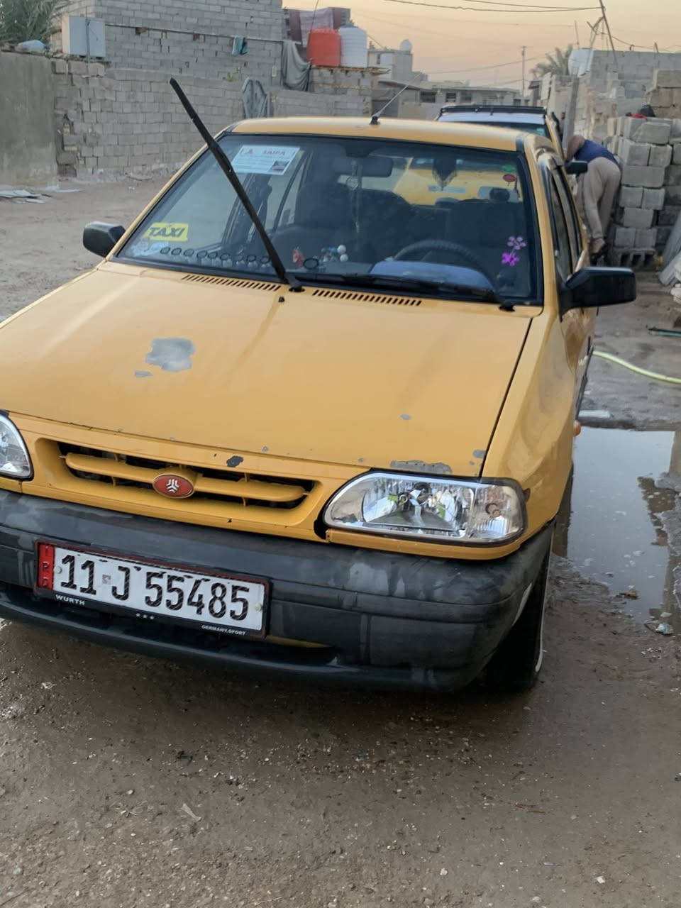 سلام عليكم سايبه ٢٠١٦ شواصي معمره سياره جاهزه بيه بداية تبخير هيىه ورامات مصفره تبريد تتفه شغالات سعر ٣٨ 
***********
