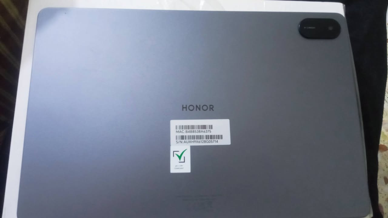 سلام عليكم ايباد هونر 11".  
HONOR pad X8a11

ذاكرته 128وصارلي 5تيام من مشتري العنوان حلة شارع 80 مال كربلاء وهذه رقمي ". ***********
