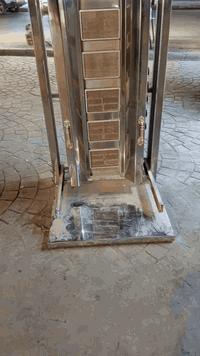 شوايه شاورمه جديده للبيع السعر 400الشراي يتصل على رقمي ***********المكان بغداد
