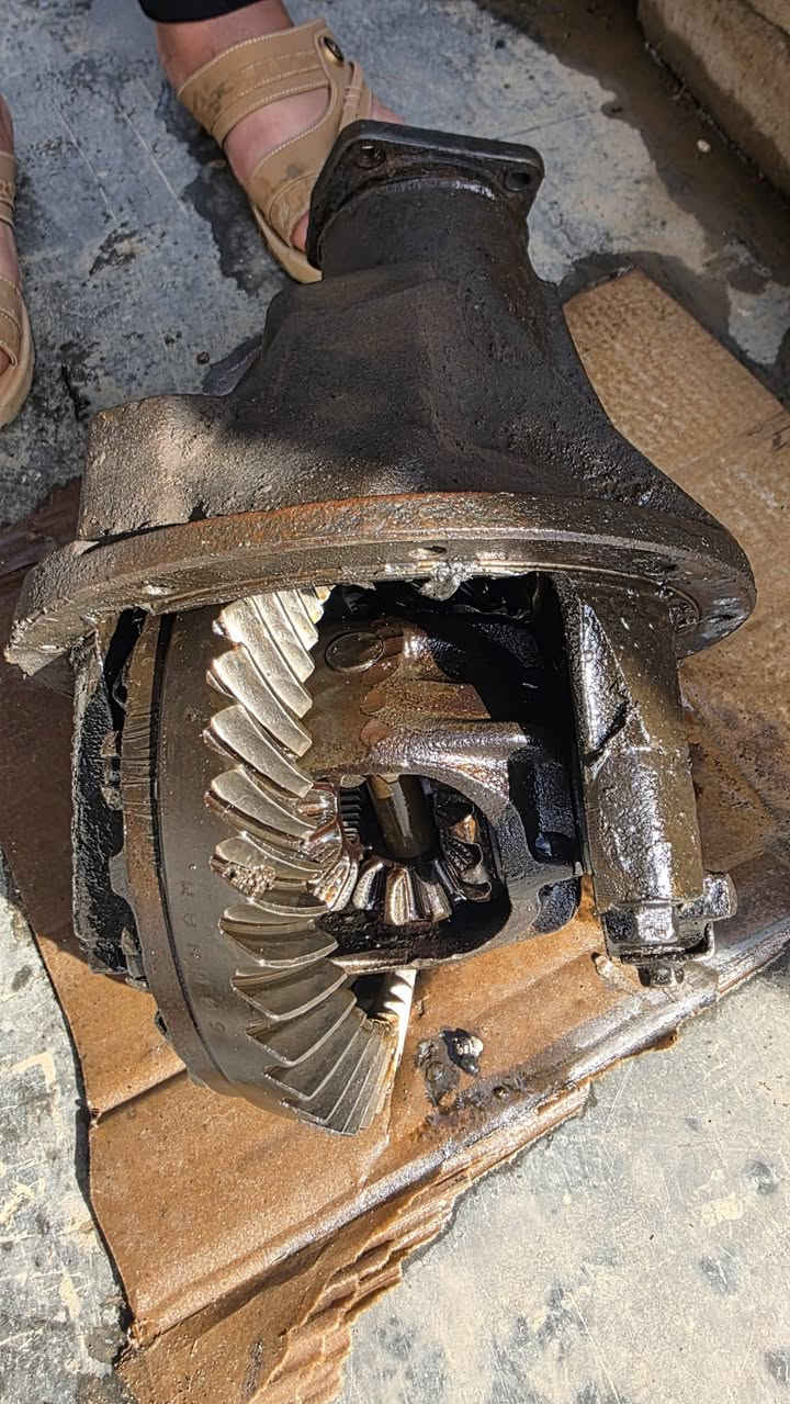 السلام عليكم
يوجد جعمقه مال اكسن فونتيرا 
للبيع 
دشالي نضيفه 
المكان الخضرانيه 
للاستفسار والتواصل 
***********
***********
