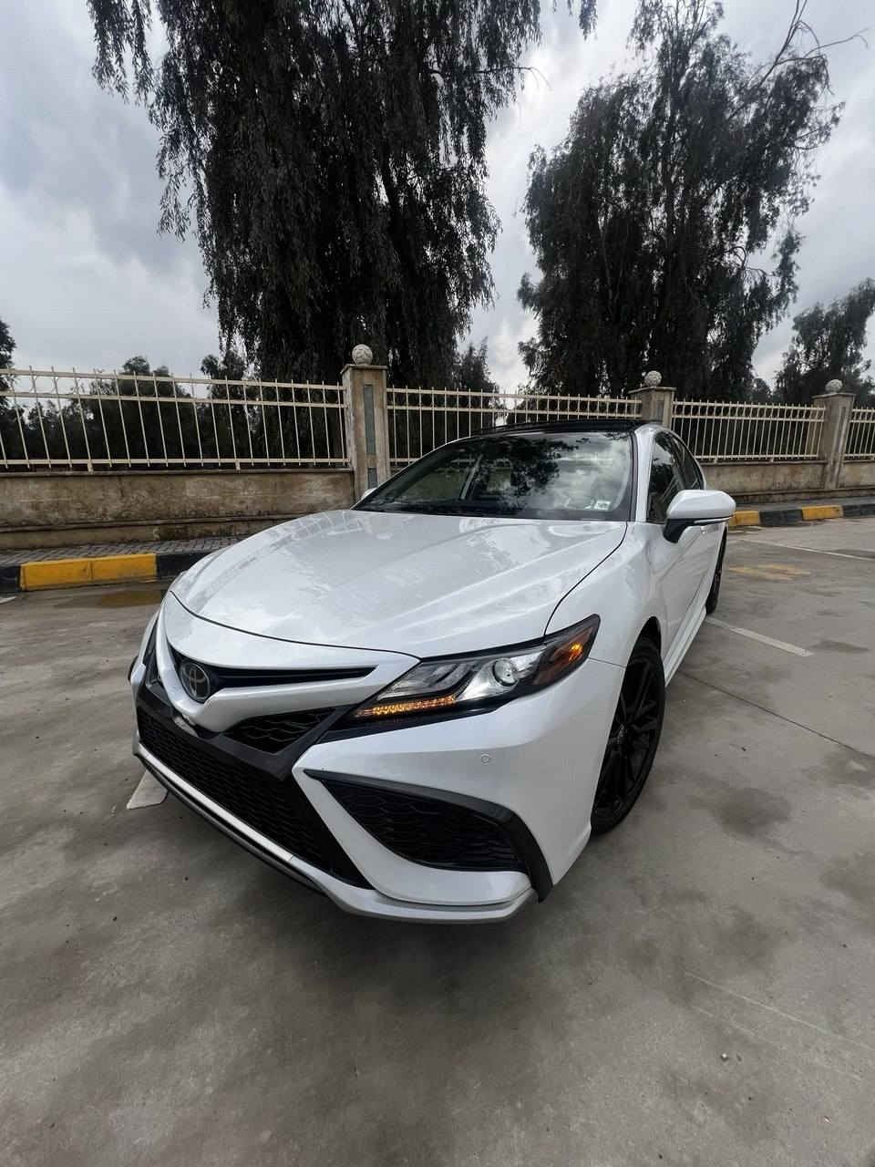 السلام عليكم و رحمة الله و بركاته
Toyota Camry 2024 AWD XSE

 الموديل: 2024

المسافة المقطوعة: 35 الف

سعة المحرك: 4 سلندر (2500cc) 

وارد امريكي.

المواصفات: (1/1)

بانوراما

بصمة

بصمة تشغيل عن بعد

شاشة كبيرة

سستم نظام (jbl) 

كشنات تبريد و تدفئة

الكشنات الأمامية كهرب

خمس كامرات

داتا شو

تبريد قطعتين

هاندبريك بصمة

حساسات أمامية و خلفية

رادار امامي

رادار جانبي

توقف ذاتي

ثلاثة أنظمة قيادة (eco-normal-sport)

الضرر:

بدون ايرباك

بدون صبغ بشرط حتى الدعاميات

فقط تعديل بي دي ار (pdr) مكانين + تعديل براس الشاصي جهة السايق على كد اصبعين شرط

رقم الشاصي:

4t1k61bk4ru115469

رقم كاتي (تترقم شمالي)

السعر: $265 و بيها مجال للطيبين

بيع فقط
مكان السيارة: موصل

موبايل: ***********
