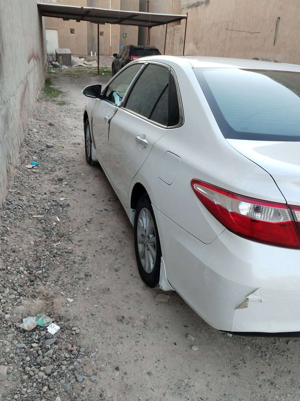 كامري خليجي 2017 بس القماره مرشوشه رش بدون معجون وبدون تعديل شرط بس رش والباقي كفاله عامه 
ماشيه 145ميل شرط كير محرك صدر تخم تاير جديد السياره جاهزه من كلشي اريد مراوس حسب القناعه شعندك نزل بتعليقات معا السعر وتحياتي الجميع ***********
