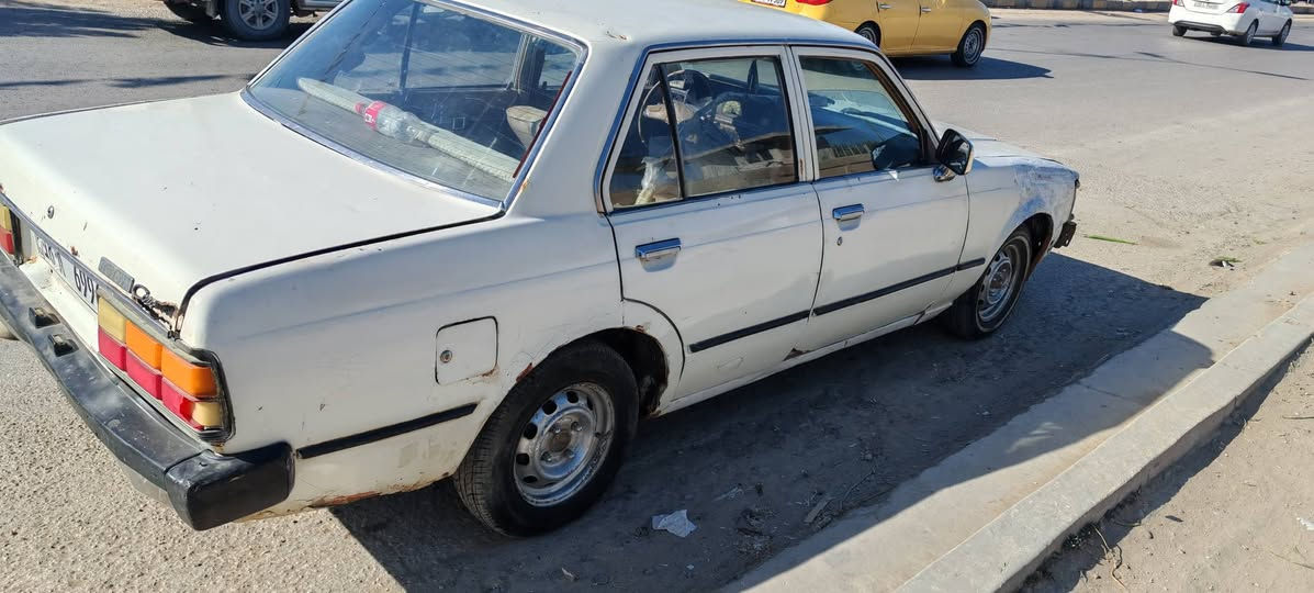 السلام عليكم كرونا ٨١ رقم بابل السعر ٤٠ ت***********
