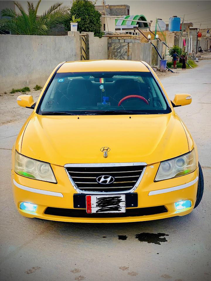 سلام عليكم ورحمة وبركاته
#للبيع سوناته 2010 
 وارد خليجي تكسي المطار 
رقم  واسط مميز مشروع وطني تحويل ثاني يوم 
سياره نص فول  حادثه بس ضربه الي موضحه بل صور   فقط بدون دواخل والباقي مكفوله كفاله عامه 
مكينه ٢٤٠٠ دبل حساس بيه بداية تنقيص قليل وكير مكفول 
حداديه85 % 
 تخم تاير
 تبريد نقص غاز 
تحكم شاشه كامره شاير مري وبيه بعد موصفات 

سعر سياره ٨٧ورقه وقابل للتفاوض
 الستفسار نتصل ***********
مكان سياره ذي قار قضاء الدوايه  مكلف بلنشر
