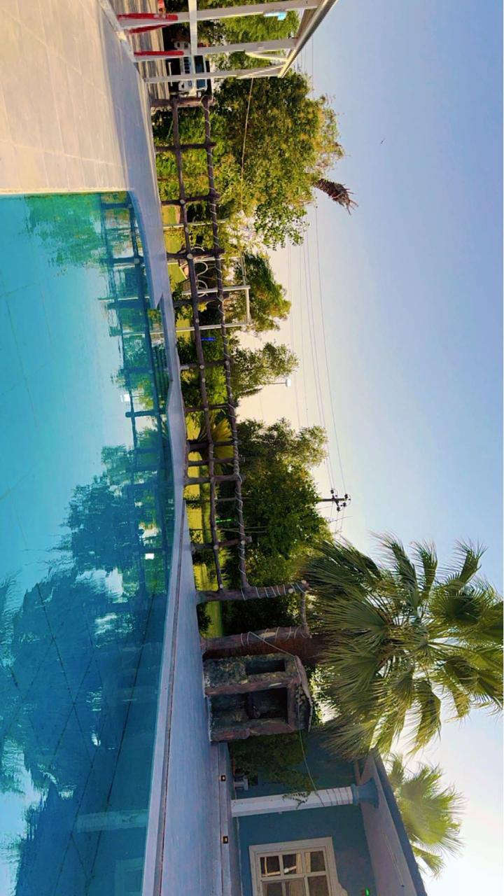 أهلا وسهلا في مزرعة الكرم  ViP بنظام فندقي((للإيجار اليومي والشفتات ))🌷🪷🌷
🔴 موقع المزرعة ( كركوك / ساقزلي)تبعد عن مطعم ميديا ٥ دقائق 

🔴 مسبح للكبار 

🔴 تحتوي المزرعة على غرفة منام وصاله مكيفه كبيره ومطبخ مجهز بالكامل وحمام غربي 

🔴 مكان مخصص للشواء(كباب ـ تكة-سمك) 🍖🍗🥩🍔🐟

🔴 كراج كبير للسيارات 🚘

🔴 جلسه خارجيه وحديقة أماميه وخلفيه

🔴كهرباء 24h

🔴 مستعدون لاقامه حفلات الأعراس والمناسبات وأعياد الميلاد  

🔴 للحجز والاستفسار يرجى مراسله الصفحه او الاتصال على الأرقام

***********

🔴نستقبل حجوزات للعوائل والشباب

🔴ادارة المزرعة غير مسؤولة عن اي حادث (عرضي أو غرق أو مشاجرة )
