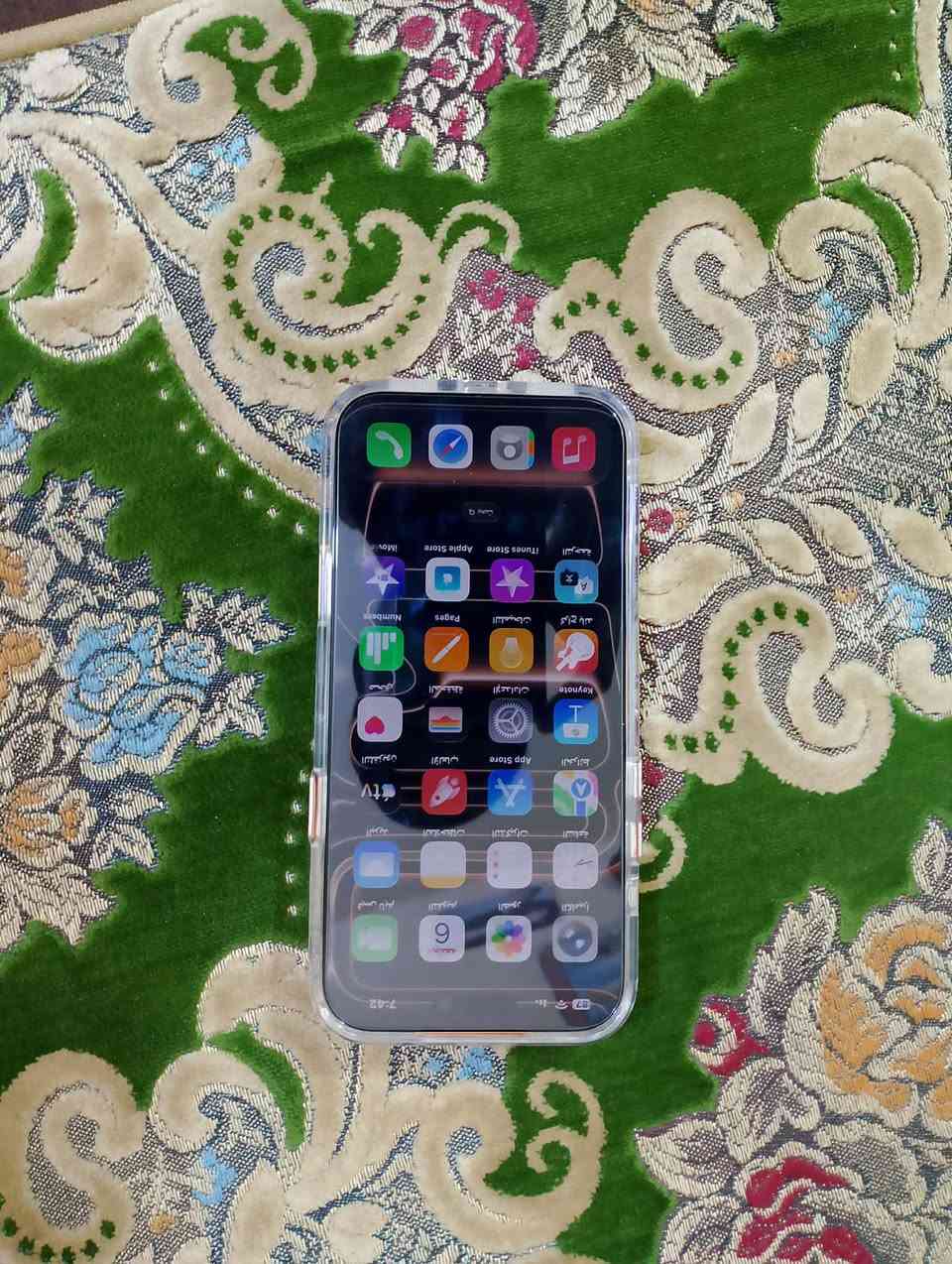 السلام عليكم ايفوان 17 برو ماكس للبيع لون برتقالى الجهاز جديد قبل ساعة انفتح من الباكيت الجهاز شرق اوسط ضمان سنه الجهاز  وياه الجهاز حمايه مال شاشه وحمايه مال كامرات وكفر يعني كامل ملحقات 
ذكره 256 
عدد دورات الشحن 0 
بطارية 100 
العنوان/ بابل بكرلي
السعر / خاص 
الرقم/ ***********
