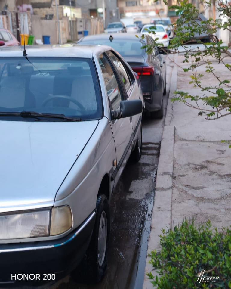 بيجو روى للبيع حلوة ونظيفة وجاهزة بيه ملاحظات بسيطة. جداً. بغداد السعر ٣٠ $ وبيه مجال قليل. 
للتواصل ***********
