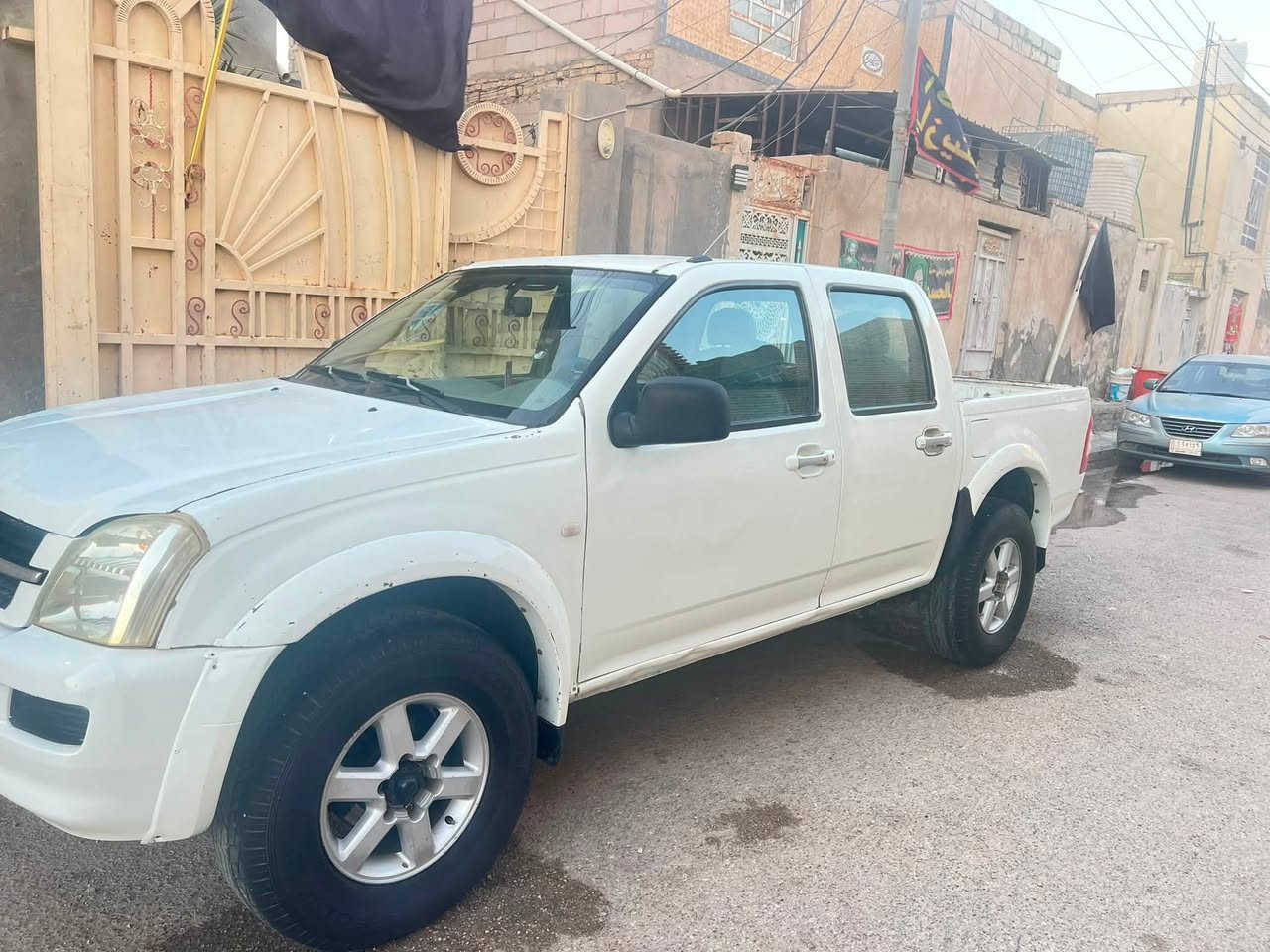 السلام عليكم بيكم لوف مال مزاد محرك بطه السياره كامله مانقصها كلشي السياره حلوهه تخم تاير جديد كهربئيات كلها شغاله مكانها ناصريه  *********** سعرها 43
