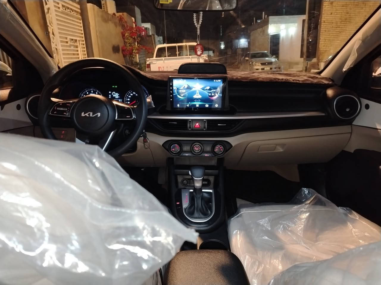 السلام عليكم
للبيع سيراتو موديل 24
كفالة عامه
فول مواصفات 5 ويل كب
حجم المحرك 2000
ماشيه 20 الف
مكاني نجف
السعر 188 قفل
للاستفسار الاتصال ***********
