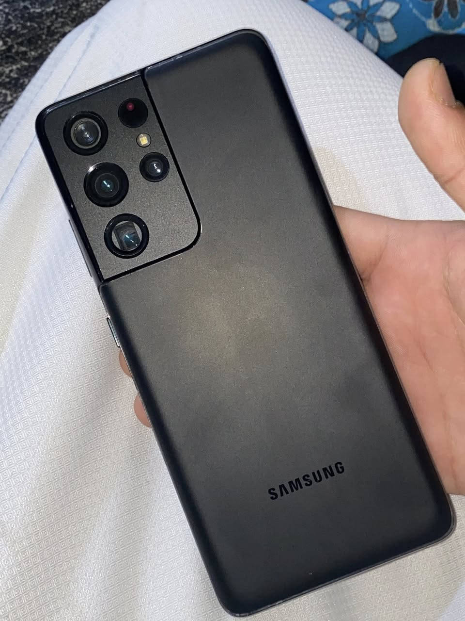 سلام عليكم جهاز للبيع Galaxy S21 Ultra 5G ذاكره ٢٥٦ رام ١٢ — ١٢٠ بوبجي نضيف نضافه ٩٠٪؜ السعر ٤٥٠ وبي مجال قليل للاستفسار *********** غير متواجد خاص
