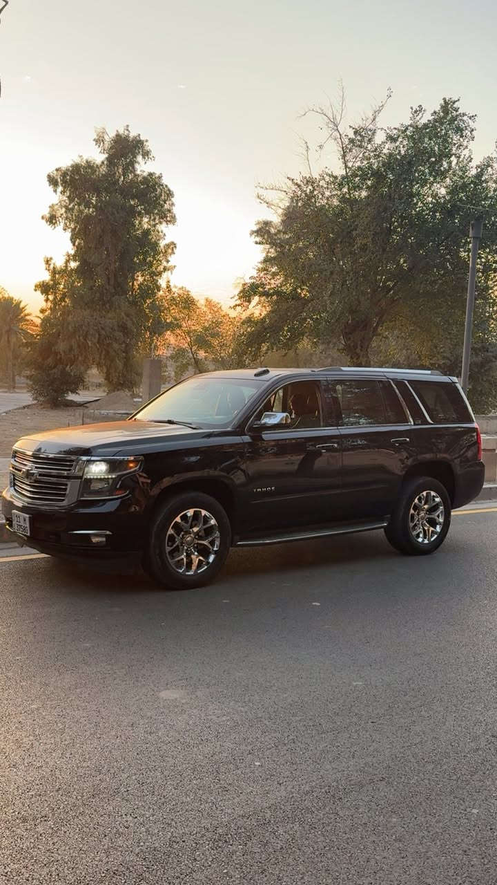 سلام عليكم 
تاهو 2017
خليجي فول للاخير  1/1
معروفة مواصفات ltz
خليجي وكالة المنصور 
مكفول 
سيارة كلش حلوة 
ماشية 170
مكان بغداد
***********
