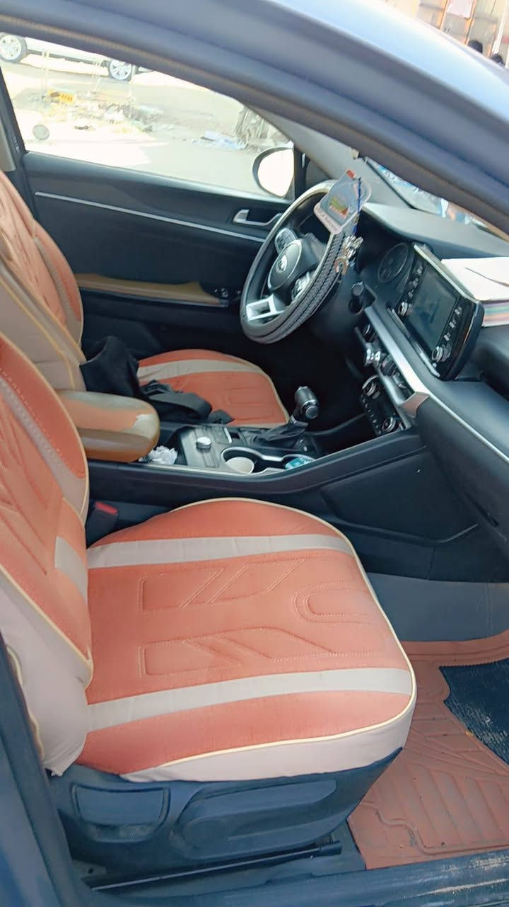 كي فايف موديل 2021
وارد امريكي معوقين سنه 27 تصير حره

فول مواصفات عدا الفتحه
تيربو

راعيها بنيه شابه رقم مثنى

سياره جاهزه من كلشي مابيها نقص تصرف عليها بس بانزين الف زايد ماتصرف

ضربتها بنيد ودعاميه فقط
 دواخل ولغود مكفولات

اسمنتيه داخل عسلي
سعر 135
مكان السياره بصره
للتواصل واتساب ***********
