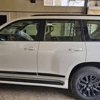 تويوتا برادو2022 فئة VX وكالة تويوتا العراق ساز SAS الصيانة الدورية دا...