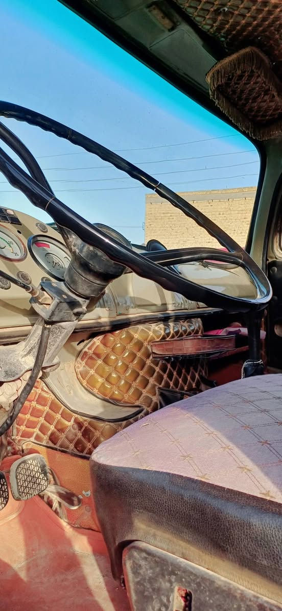 قجمه 80 بلاديه فقط قماره رش صبغ  مكينه جديده توها تجفيت كير 25 اكسن جيف شاصي خام  بسمي رقم جديد انكليزي  مكاني ناصريه تصال علئ رقم ***********
