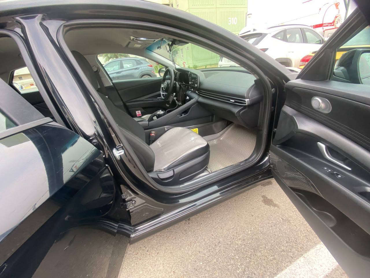 النترا 2022 معوقين كير مكينه كفاله شواصي لغود كفاله حادثه مرفق بدون دواخل وبل عراق ربع جاملغ امامي فقط سياره جاهزه سعر 130 وبيه مجال مع علم معوق سليم وكلشي مابي ***********
