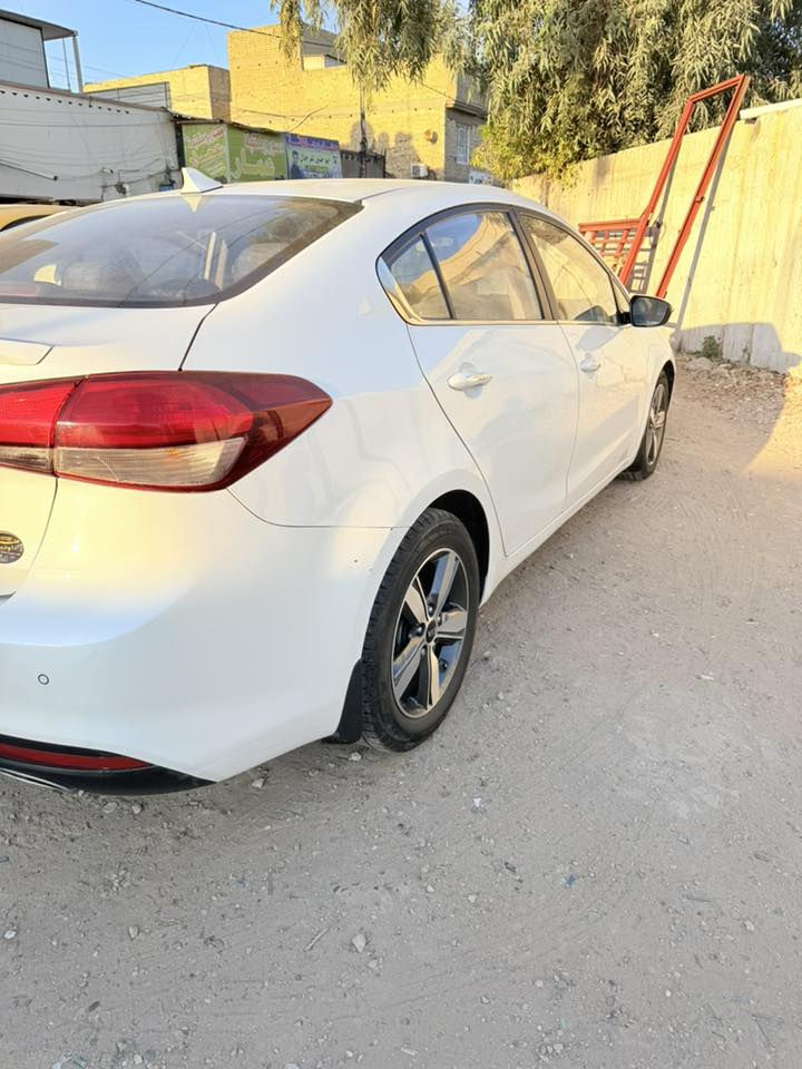 السلام عليكم فورتي مود 18سياره فول عده لفتحه مكفوله فقط بارد باب لخلفي رقم سليمانيه السعر 120للتصال *********** النوان بغداد الشعله
