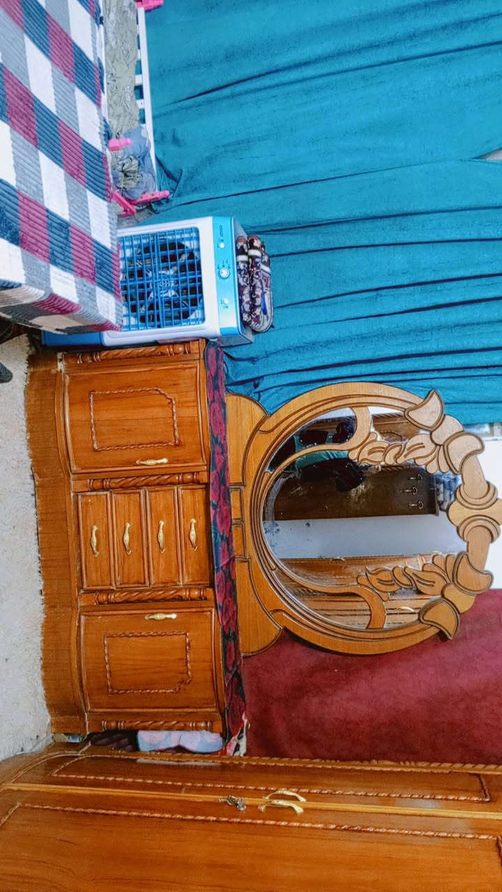 غرفه  تزكام  ابلوك نظيفة السعر بيع مستعجل650  وبيه مجال ‏
‪0789 389 8465‬‏
