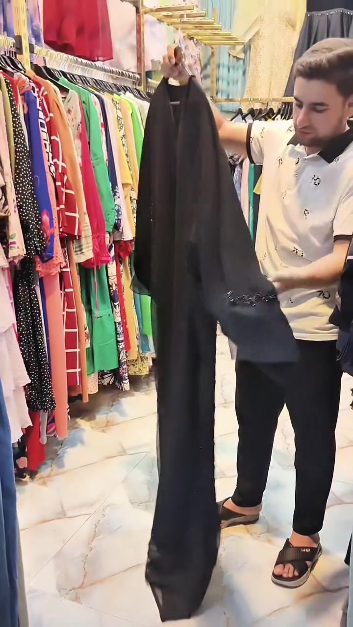 هلقطع بس يمي تلكوها❤️‍🔥


**إذا كنت صاحب هذا الإعلان وتريد حذفه لأي سبب، رجاءا أرسل رسالة إلى الدعم الفني**