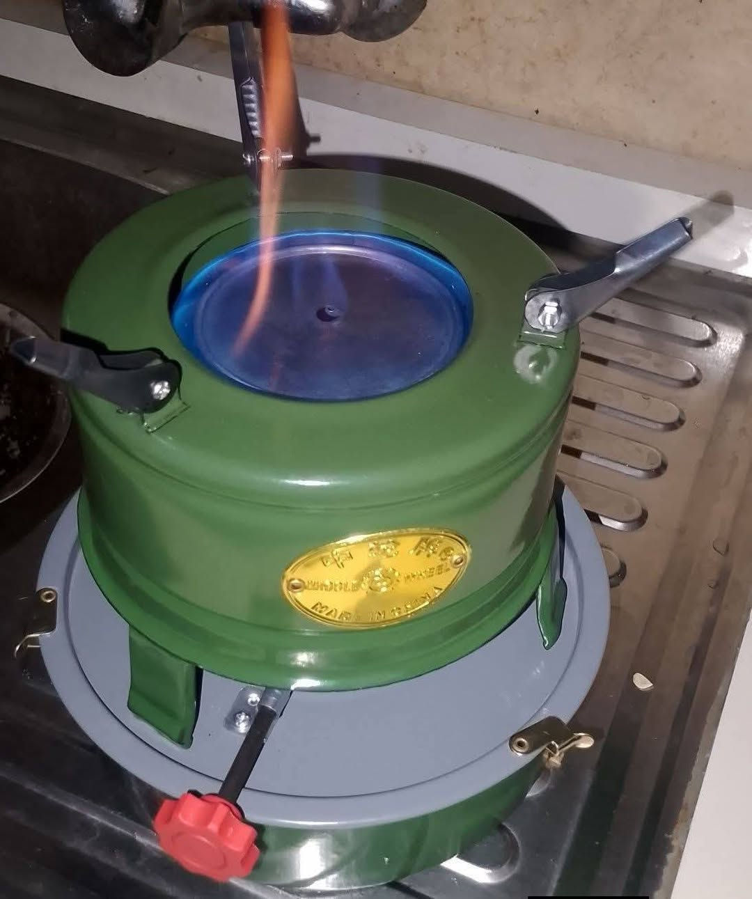 توفرت جولة نفطية ٨ فتايل اقتصادية 
حجم صغير مفيدة للطبخ والشاي  
متوفر توصيل لجميع المحافظات  
للحجز والاستفسار يرجى مراسلة الصفحة
متوفر توصيل لجميع المحافظات


**إذا كنت صاحب هذا الإعلان وتريد حذفه لأي سبب، رجاءا أرسل رسالة إلى الدعم الفني**