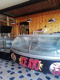 عارضه ايس كريم • ايطاليه • ثري فيز