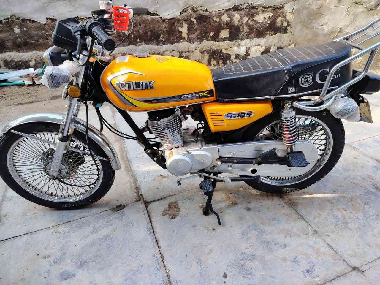 تايكر سكنر 23 مكفوله
ب575 وبيه مجال
مكانه عفج
***********
