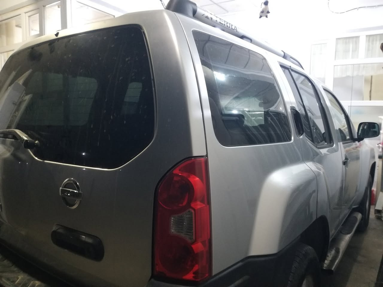 بەناوی خودای گەورە..
بـۆ فرۆشتن نیسان ئێڪسترا
مۆدێل 2007 رقم باریڪ (A)
سـنوی تازەێە تا 2030
مکینەی V6 دبل ئەڪسل
گێڕو مکینەو ئەڪسل کاربایی بە شەرت
چوار ویل و تایەی لۆڪ
شاشە ئایپاد ګامیرا
دعم و لێدراوی نیە توندوتۆڵە
تەنها یەک چملغی پێشەوە لای سایق بۆیاغە
سعری 98 ـ شـوێـن ـ قەڵادزێ 
بۆ پەیوەندی *********** السليمانية, العراق
