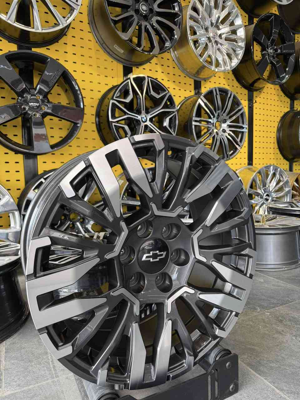 سلام عليكم
الاطارات ويل تاهو z71  

موجودة 

حجم20

اصلى شركة وكاله بلادى

موديل 2025

وكاله

زيرو 

مال كاديلاك اسكاليد موديل جديد 2025

الاطارات بلادى

ويل بلادى  

***********

اسعار دذلى واتساب***********
