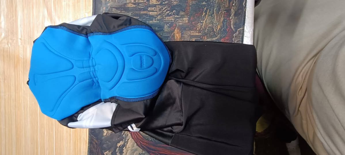 السلام عليكم ورحمه الله وبركاته 
بدله رياضيه تريدها كامله تريدها بدي وبجامه 
٢٠ الف


**إذا كنت صاحب هذا الإعلان وتريد حذفه لأي سبب، رجاءا أرسل رسالة إلى الدعم الفني**