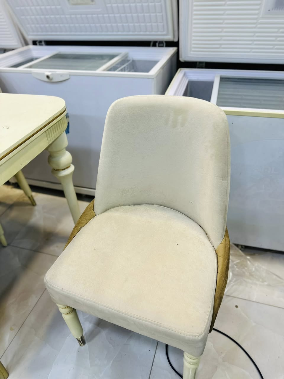 للبيع بسعر مناسب
واتساب ***********
