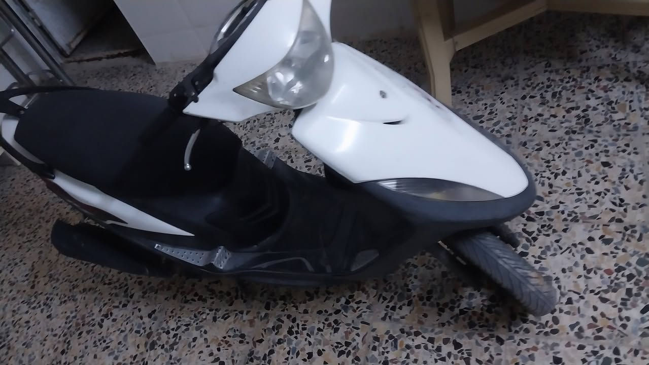 ماكس عدله للبيع نضيفه مامفتوحه بلاديه كلهه. المكان بغداد شهداء الثالثه مال عبيدي اب ٥٥٠ سعر 
***********
