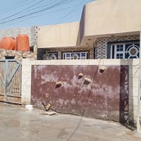 بسم الله الرحمن الرحيم  السلام عليكم دار للبيع مساحه 300 مطبخ استقبال ...